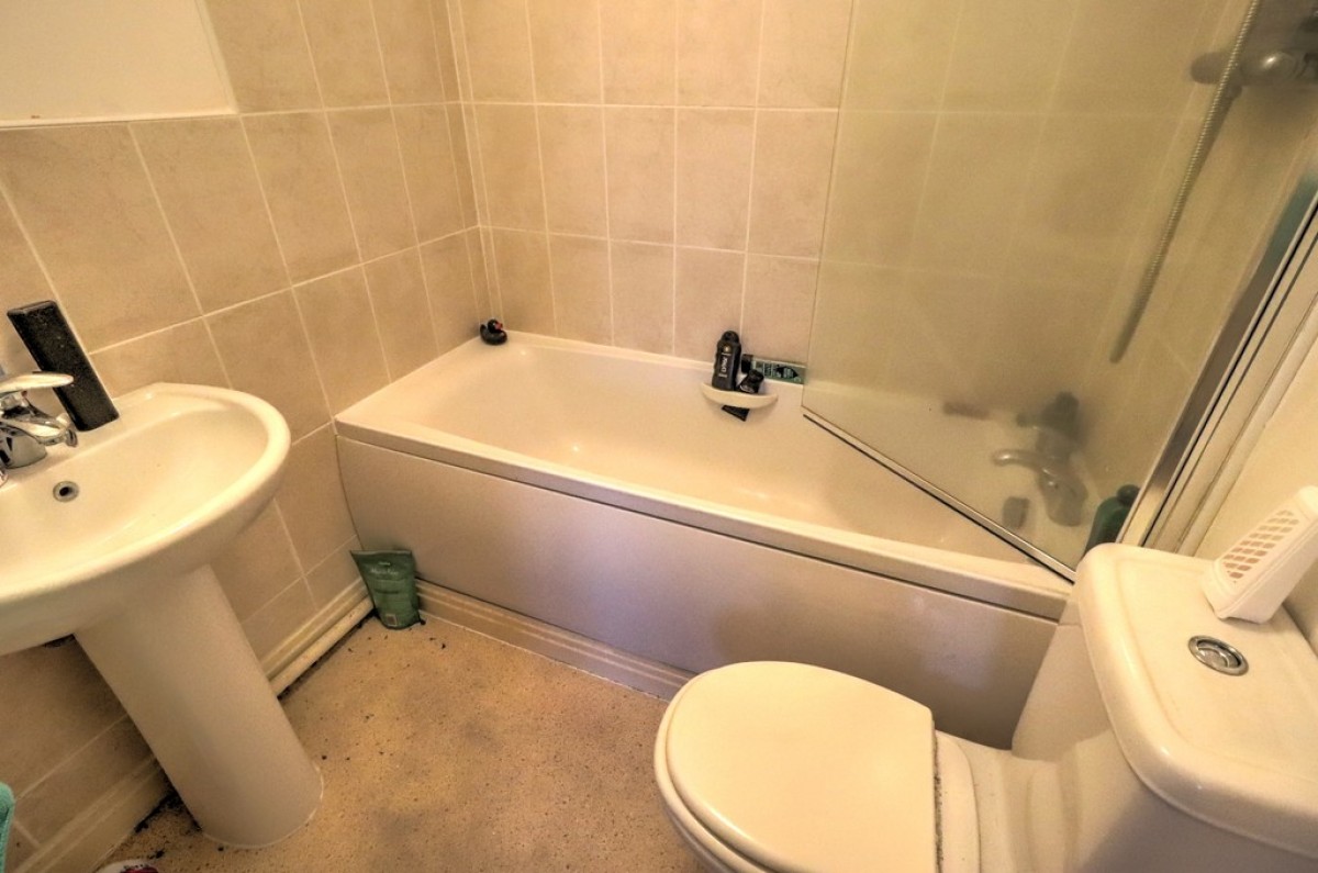 Walmesley Court, Leigh, WN7