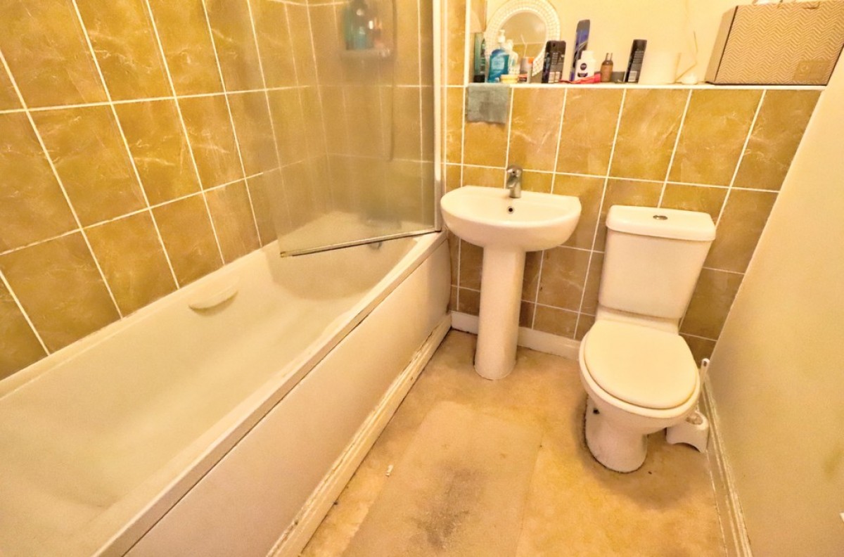 Walmesley Court, Leigh, WN7