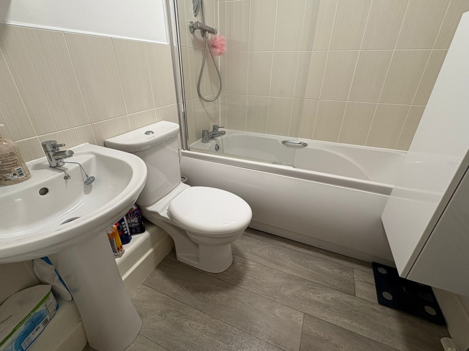 2 bedroom Flat for Sale Brentwood Grove, Leigh