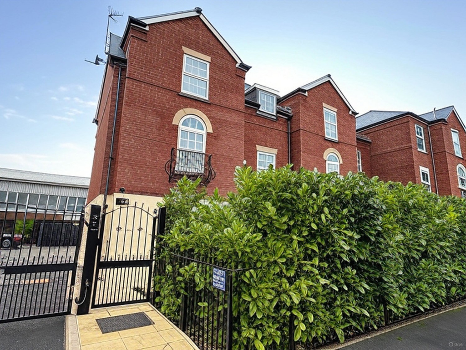 2 bedroom Flat in Kings Park, Atherton, Leigh