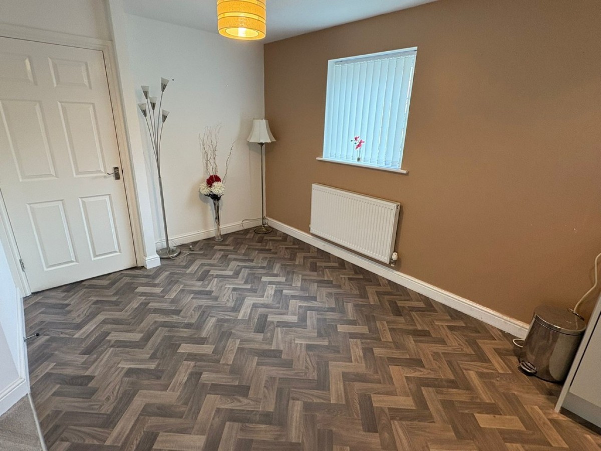 Kings Park, Atherton, Leigh