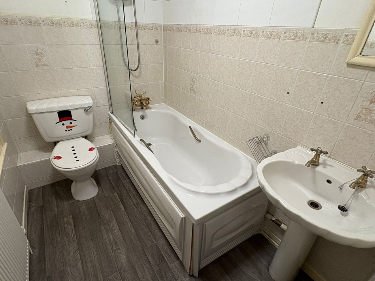 Braeburn Court, Leigh