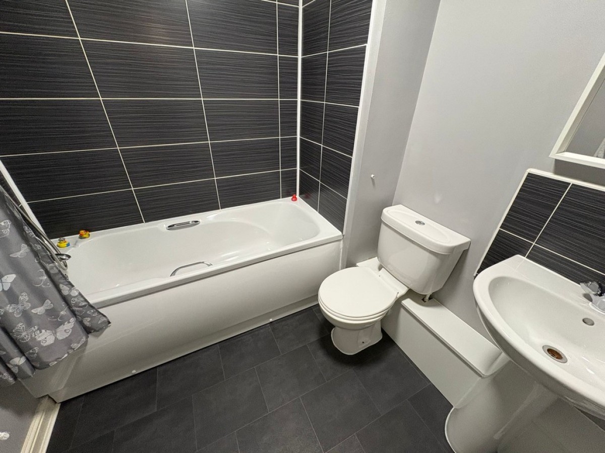 Redfield Croft, Leigh