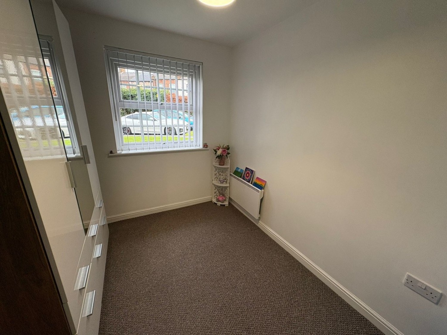 2 bedroom Flat in Redfield Croft, Leigh