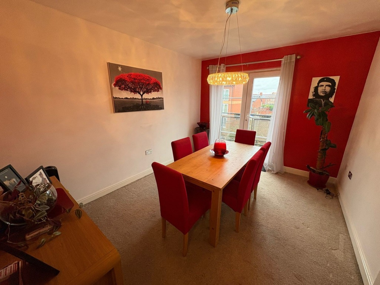 2 bedroom Flat for Sale Pendle Court, Leigh