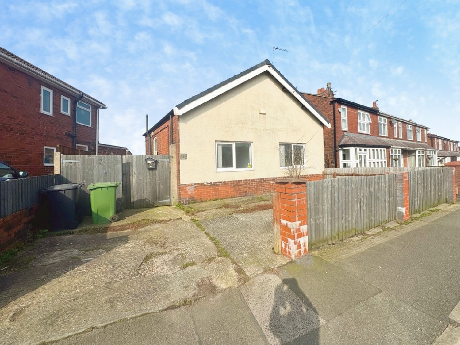 3 bedroom Bungalow for Letting Prescott Lane, Orrell, Wigan