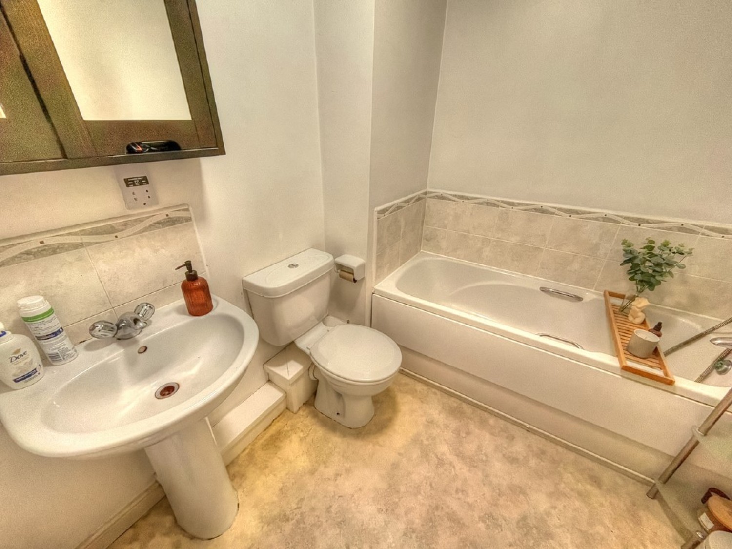 2 bedroom Flat for Sale 58 Redfield Croft