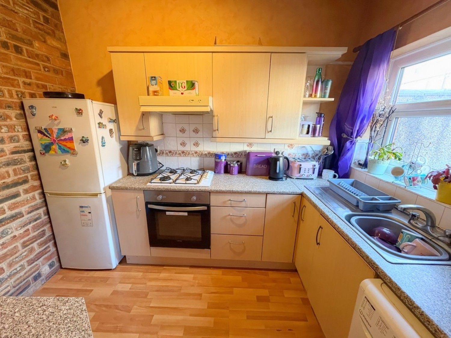 2 bedroom House for Sale Thirlmere Street