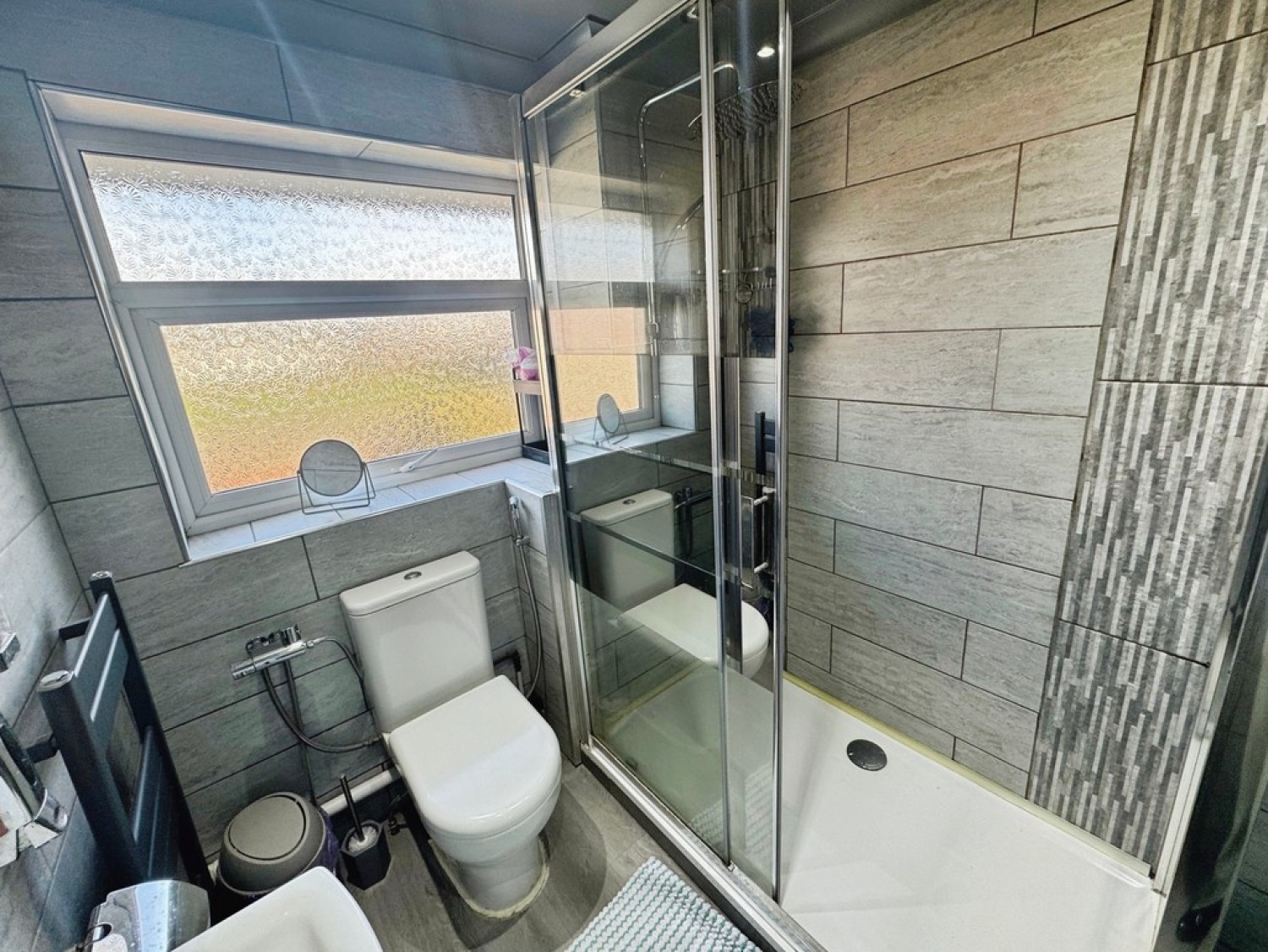 3 bedroom House for Letting Alpine Drive, Leigh, Greater Manchester