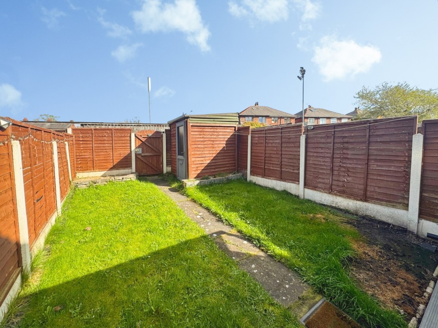 3 bedroom House for Letting Alpine Drive, Leigh, Greater Manchester