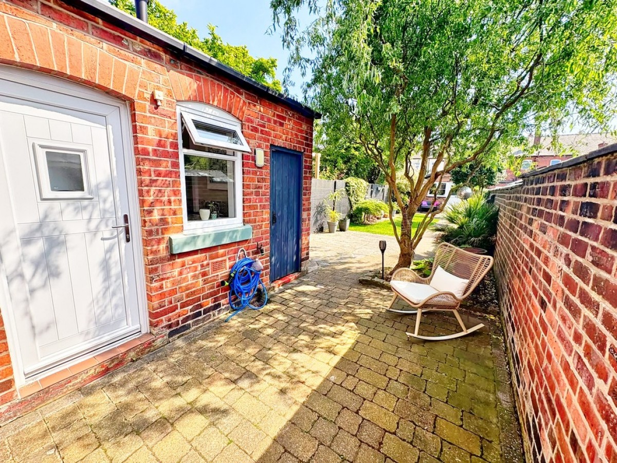 Walmesley Road, Leigh