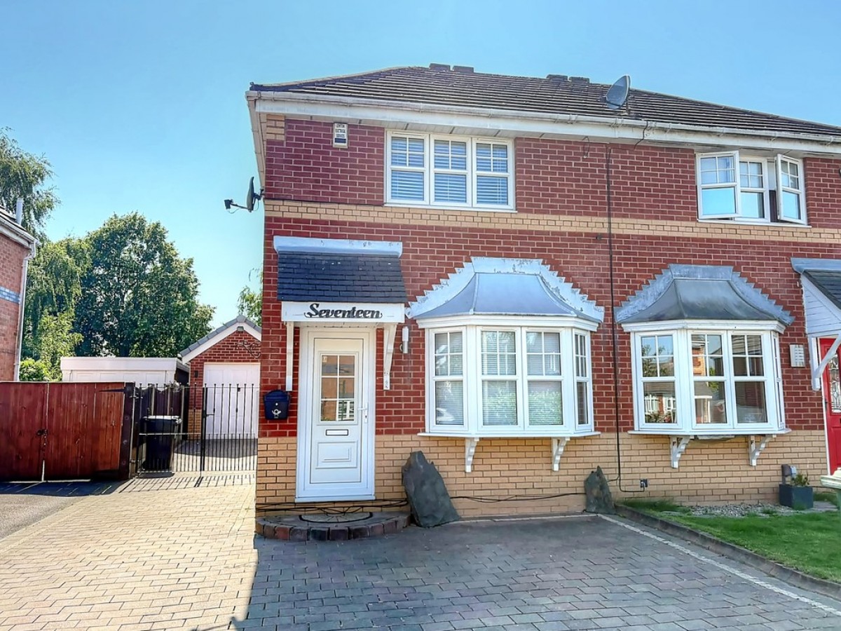 Woodford Avenue, Lowton, Lancashire