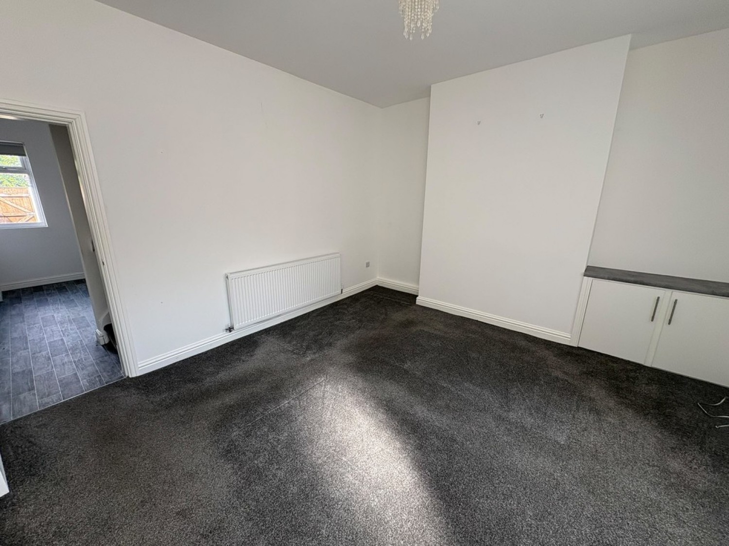 2 bedroom House for Sale 101 Oxford Street