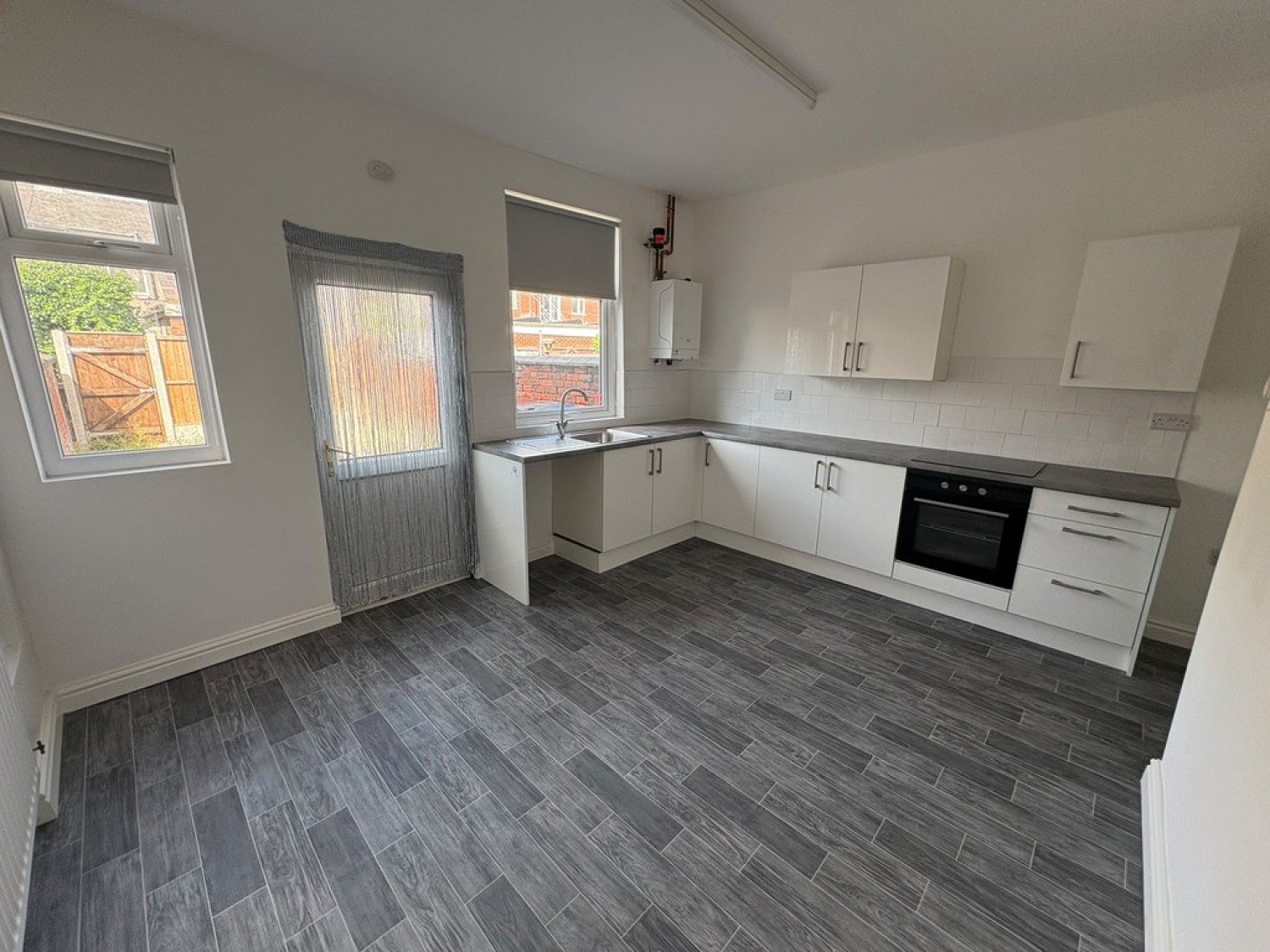 2 bedroom House for Sale 101 Oxford Street