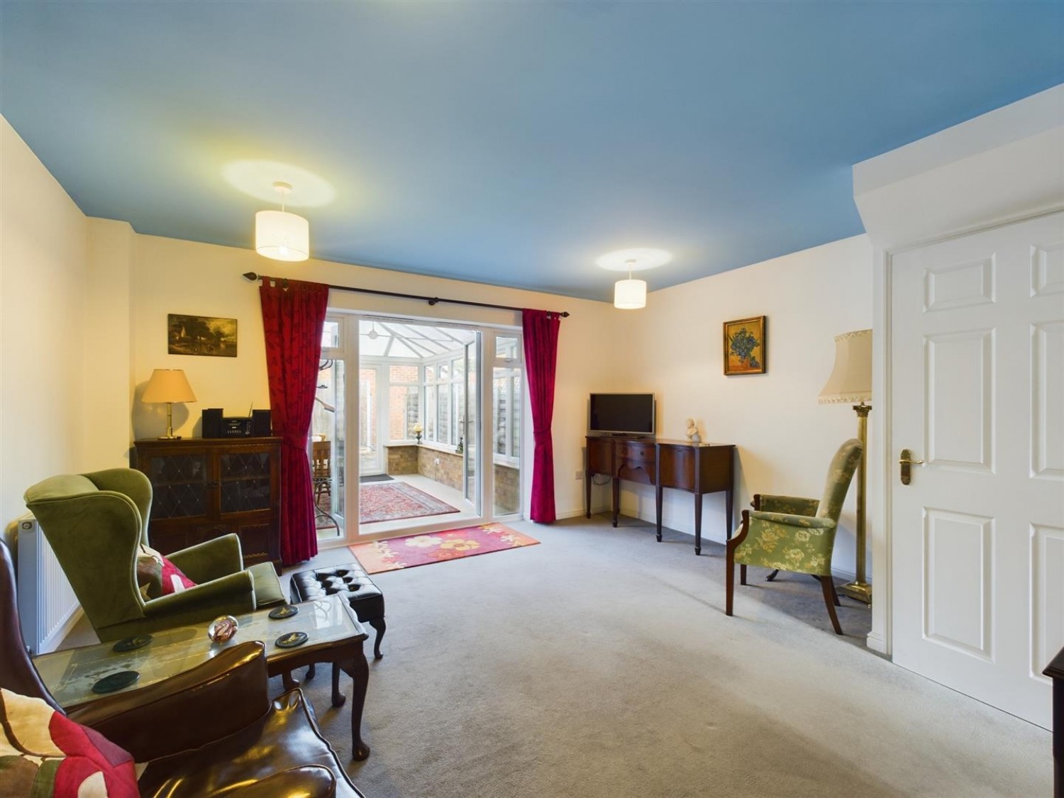 Tall Pines Road, Witham St. Hughs