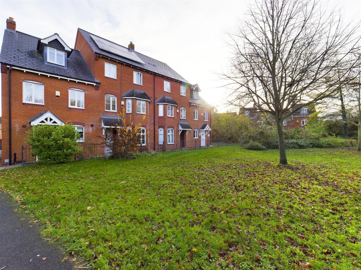 Fox Hollow, Witham St. Hughs, Lincoln