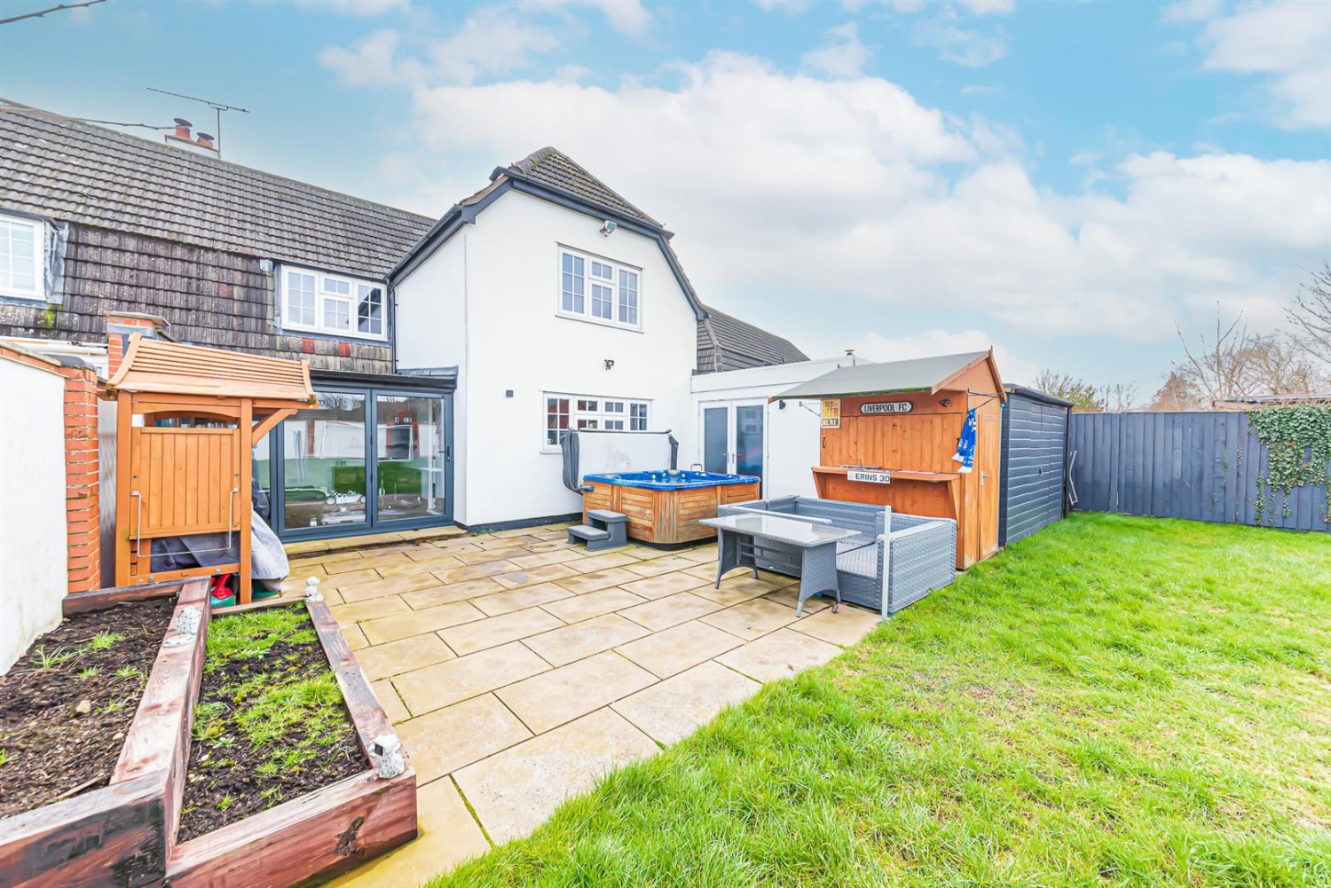 Poyle Road, Tongham