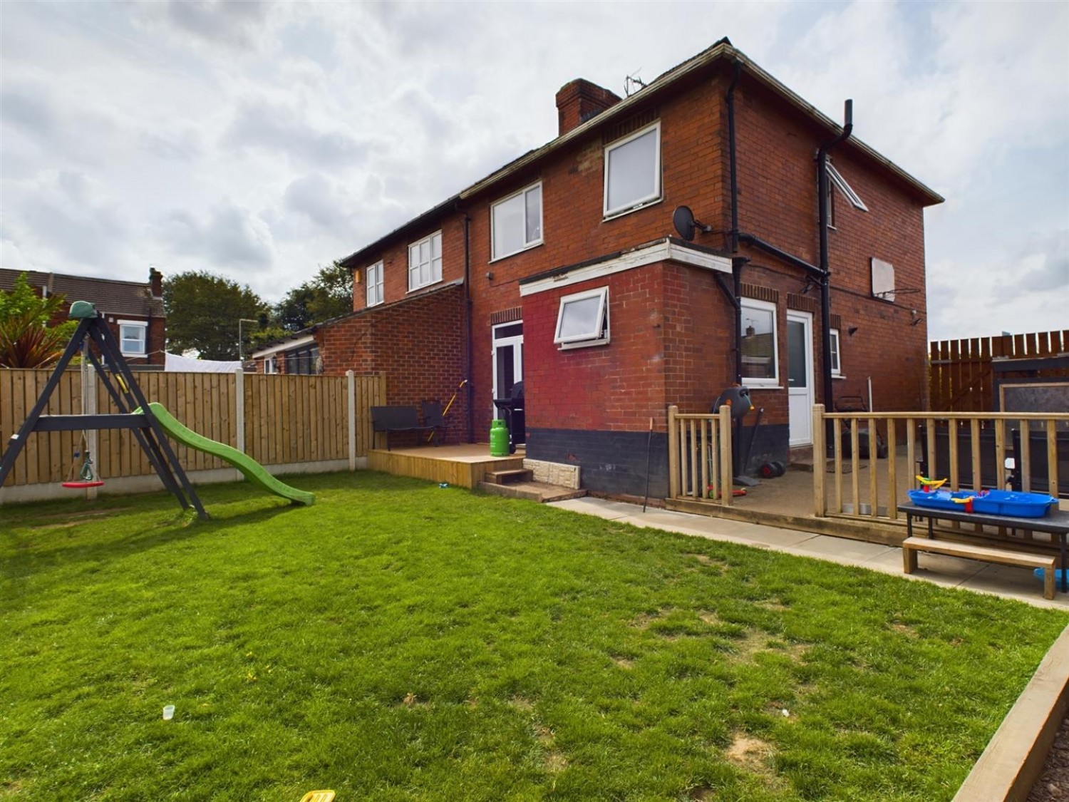 Castleford Lane, Ferrybridge