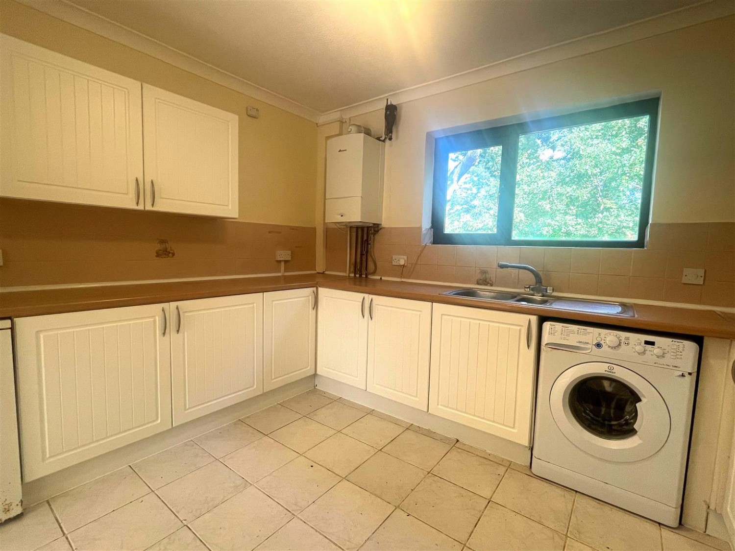 Farnborough Road, Farnborough