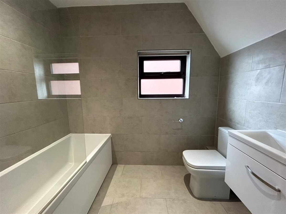 High View Road, Farnborough