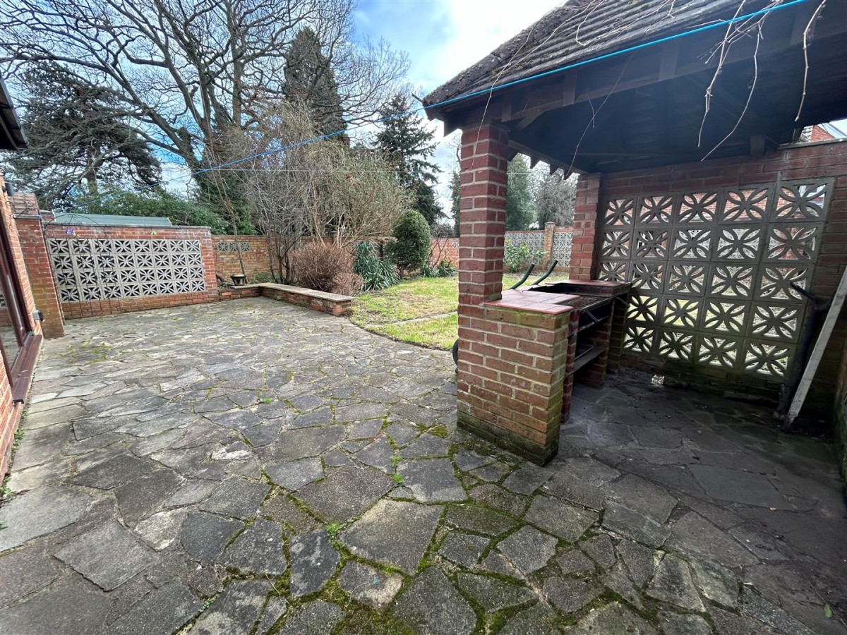 High View Road, Farnborough