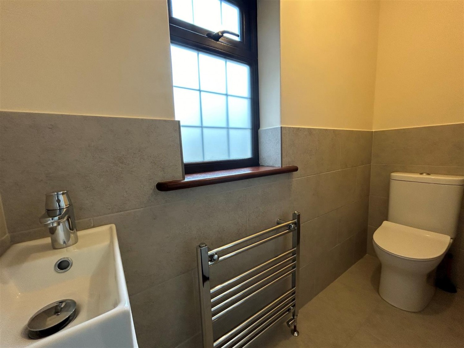 High View Road, Farnborough