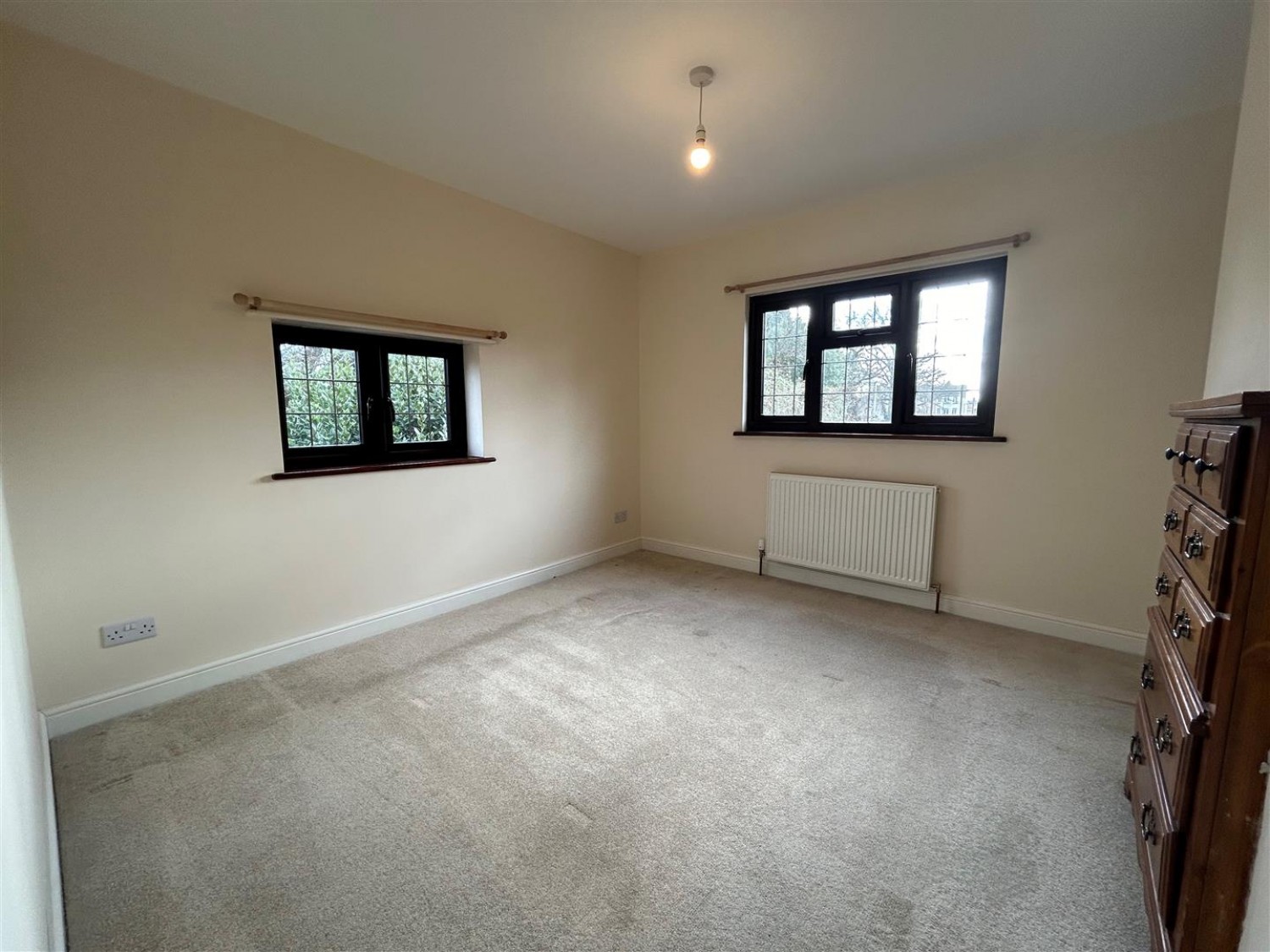 High View Road, Farnborough