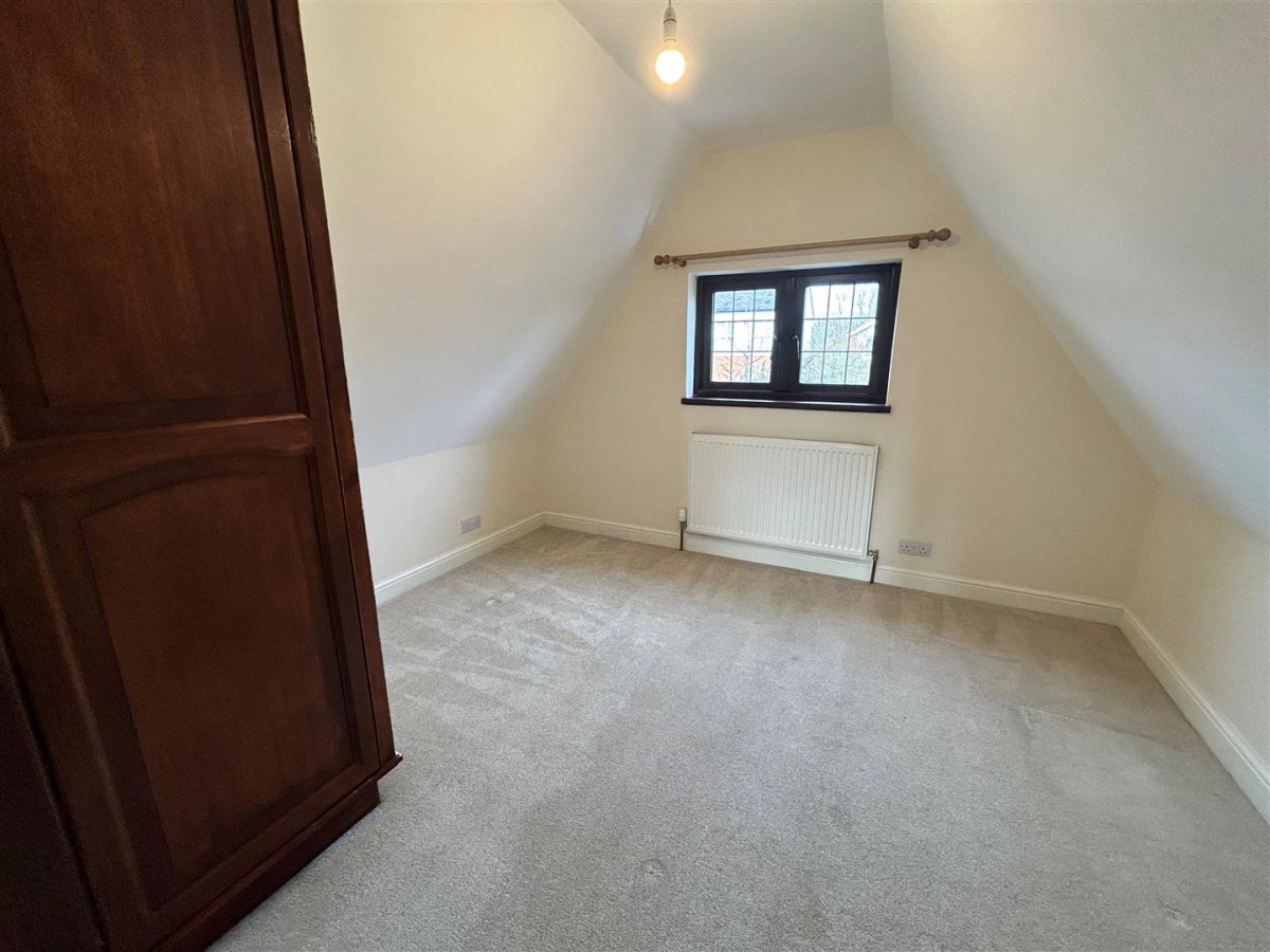 High View Road, Farnborough