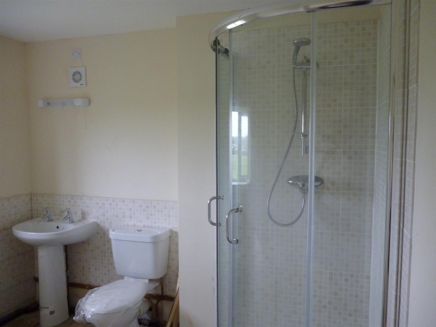 2 bedroom House for Letting Main Street, Timberland