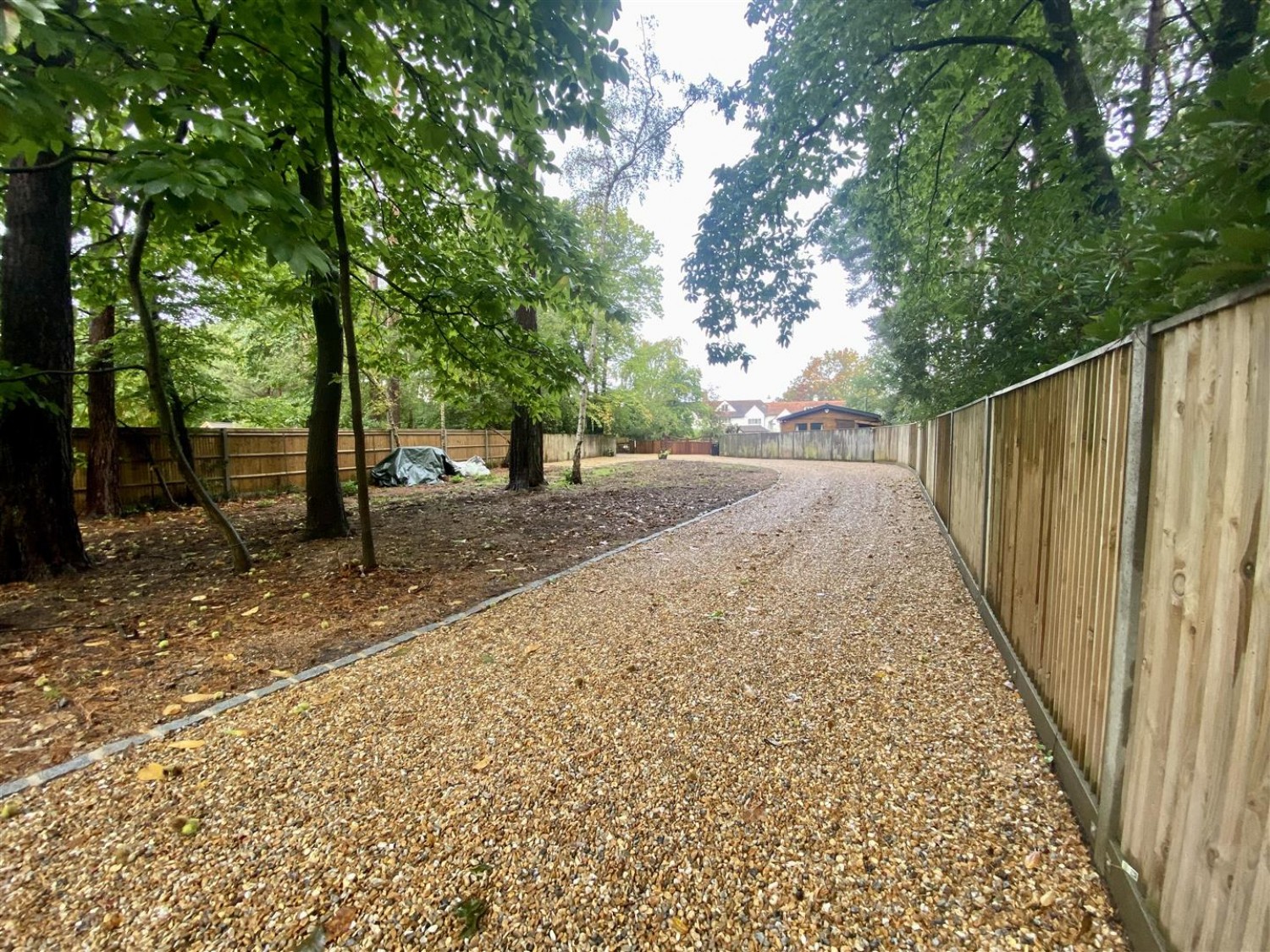 4 bedroom House for Letting Gong Hill Drive