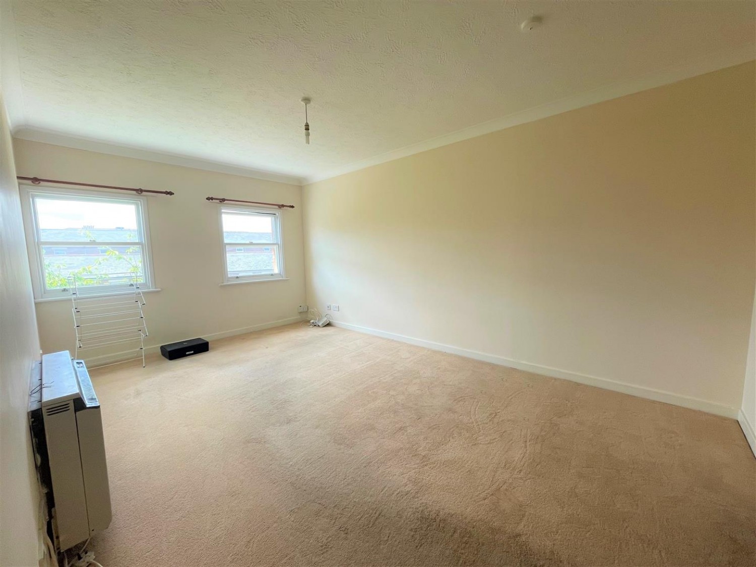 Stratfield House, Birchett Road
