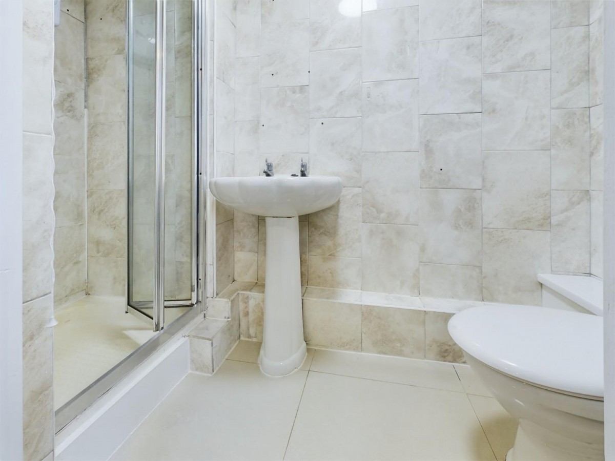 Station Road, North Hyleham