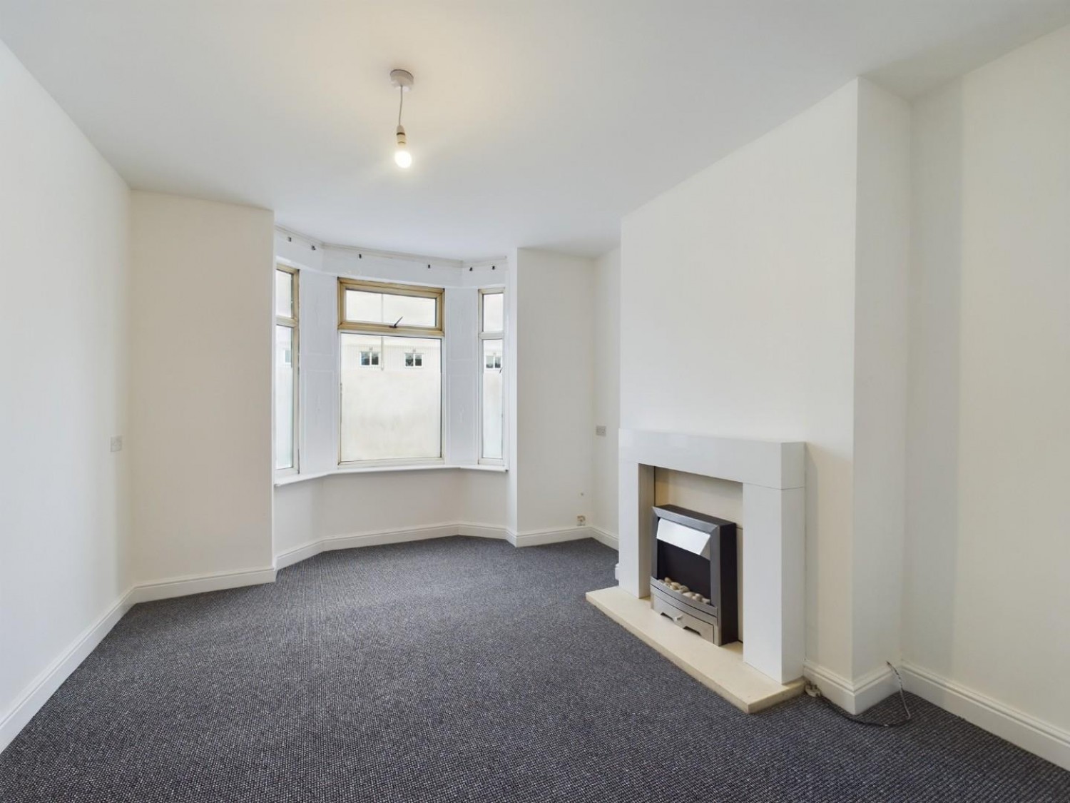 4 bedroom House for Letting Station Road, North Hyleham