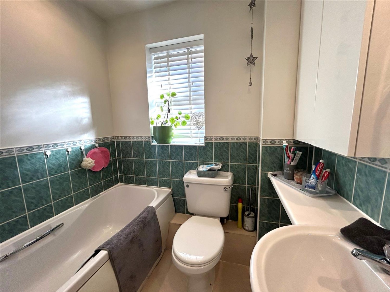 Gloster Close, Ash Vale
