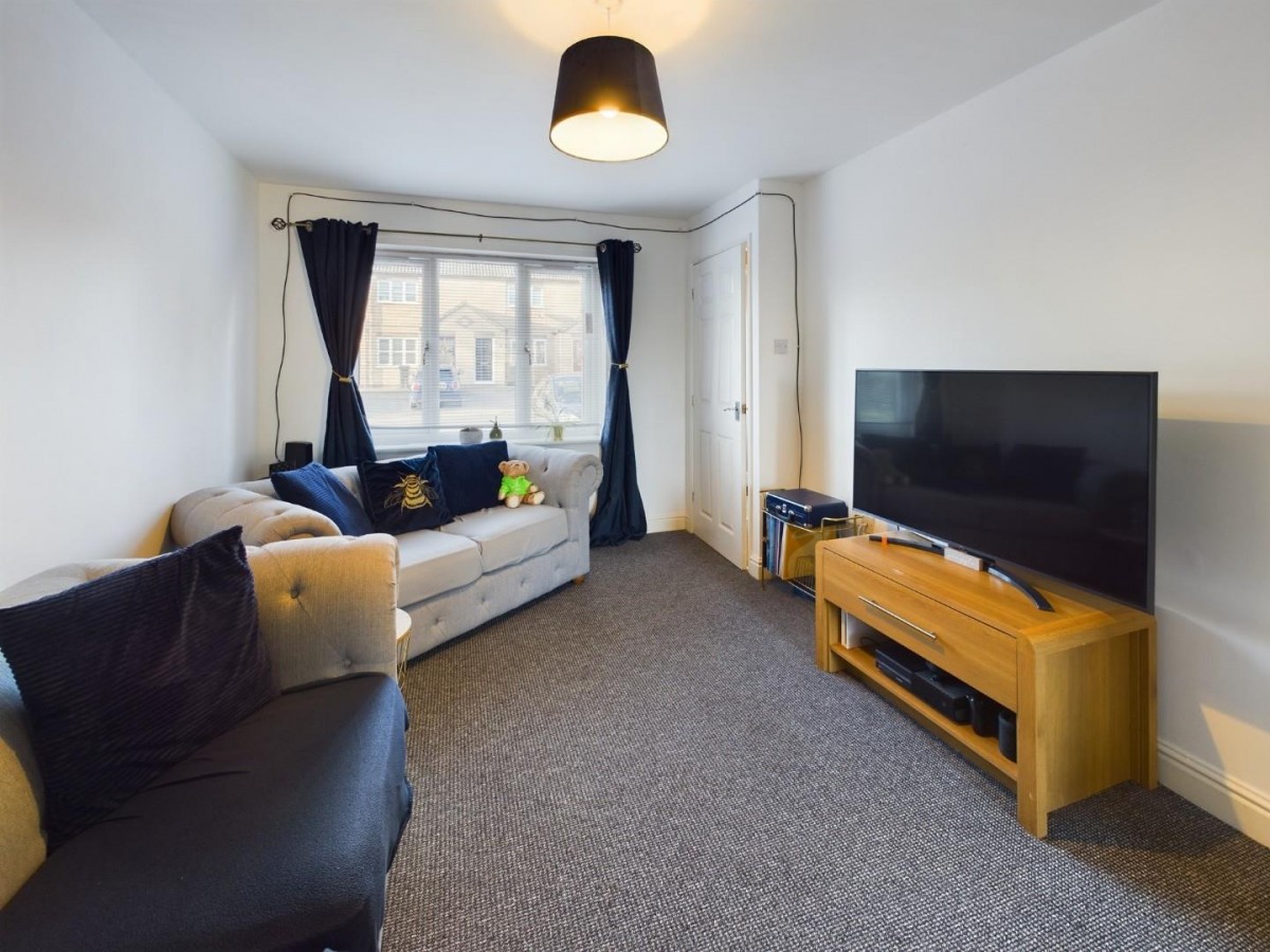 Belton Square, Heighington