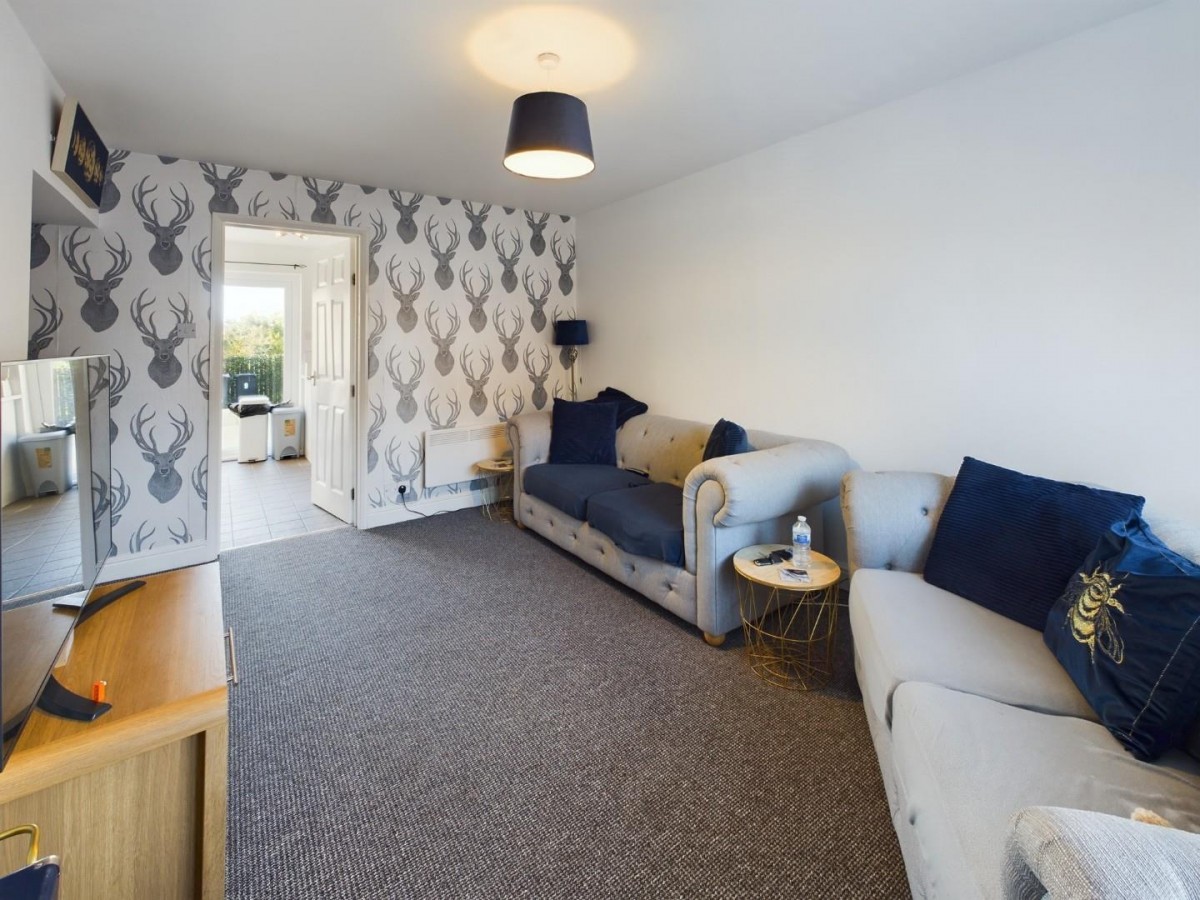 Belton Square, Heighington