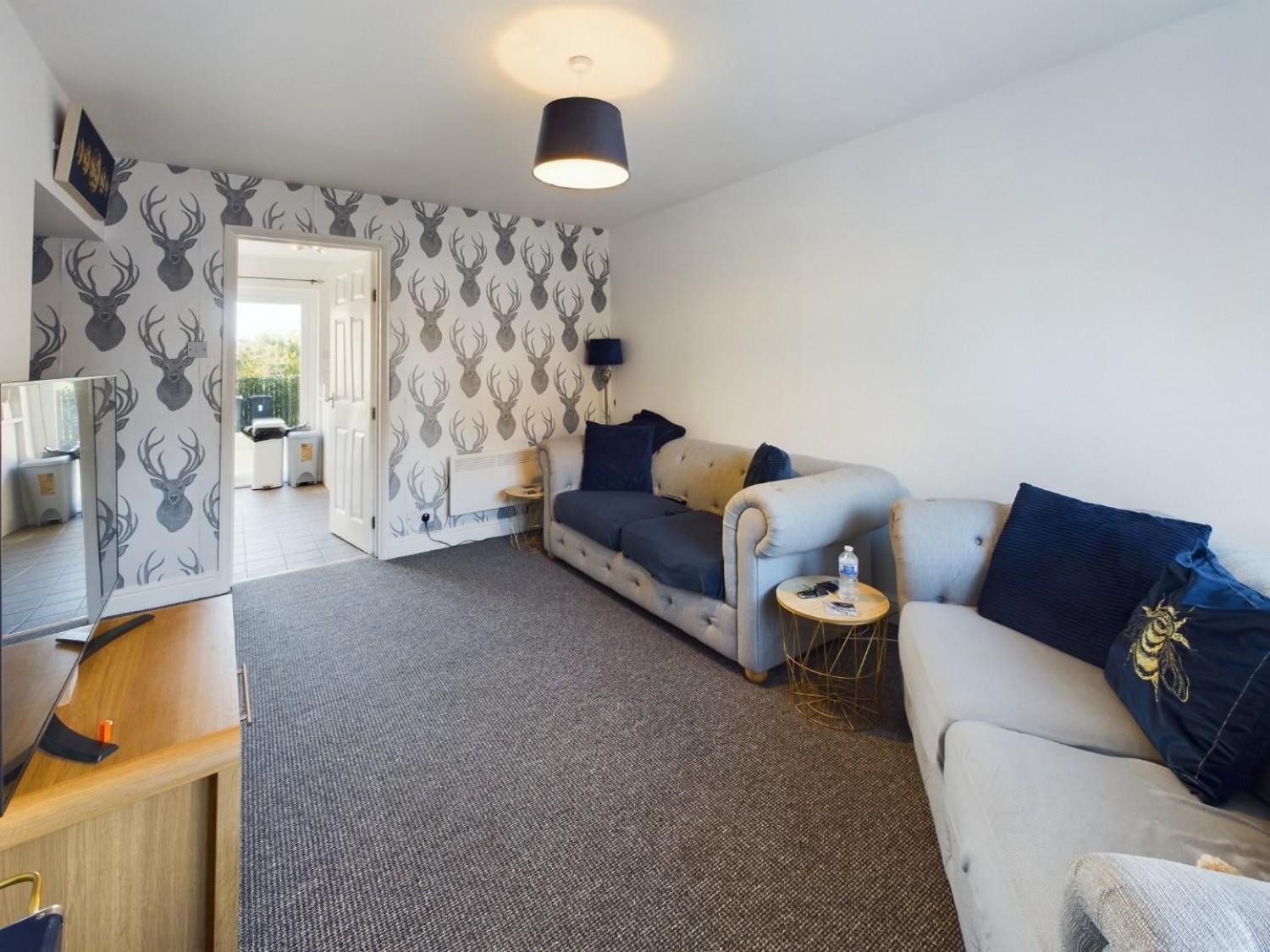 Belton Square, Heighington