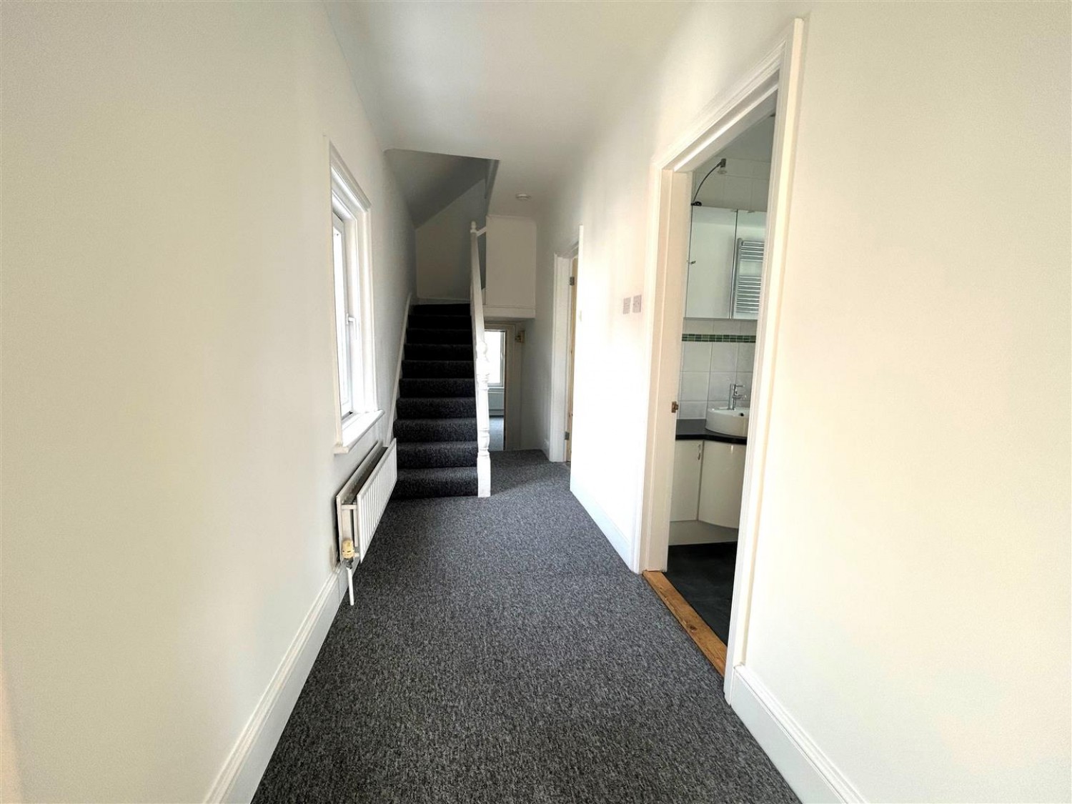 4 bedroom House for Letting Cargate Hill, Aldershot