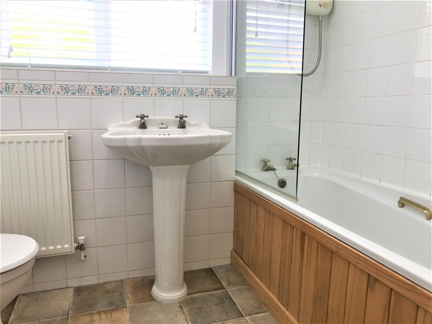 Lyndsey Close, Farnborough