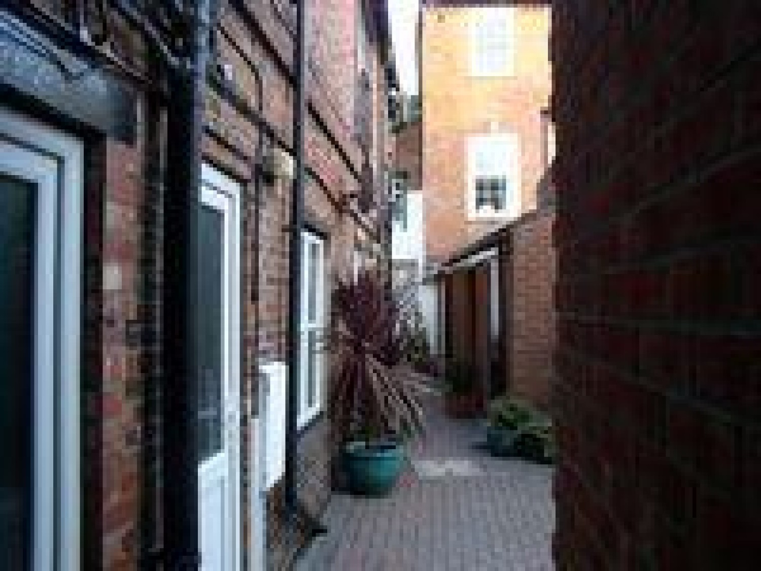 1 bedroom Flat for Letting Bedford Court, St Pauls Lane