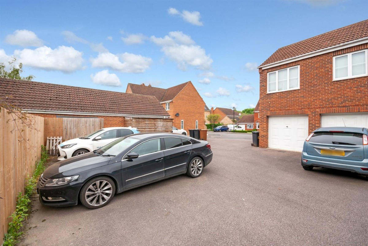 Elder Close, Witham St. Hughs, Lincoln