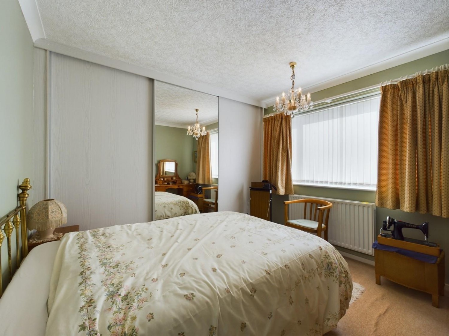 2 bedroom Bungalow for Sale Beverley Grove, North Hykeham, Lincoln