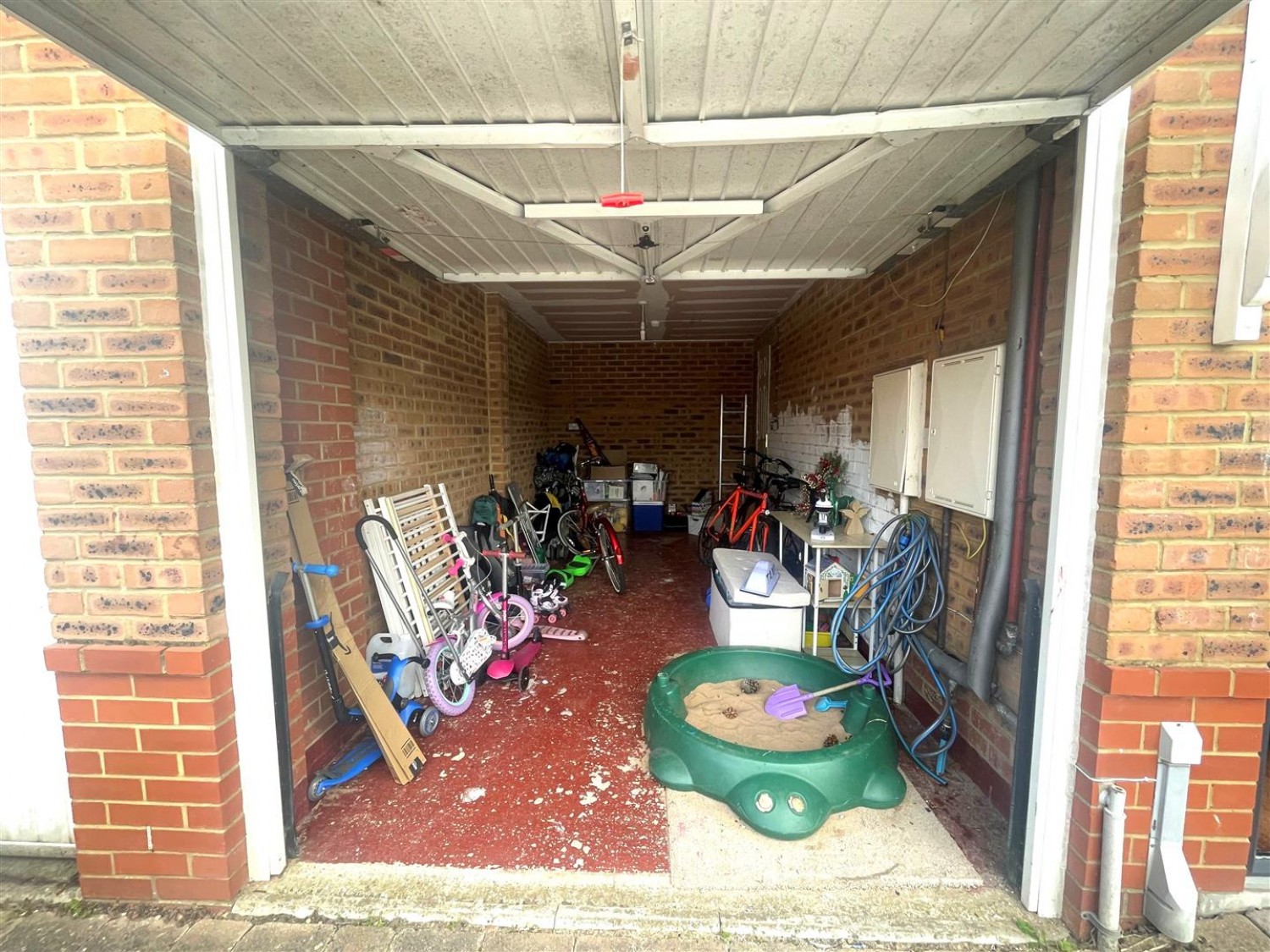 Fox Court, Aldershot