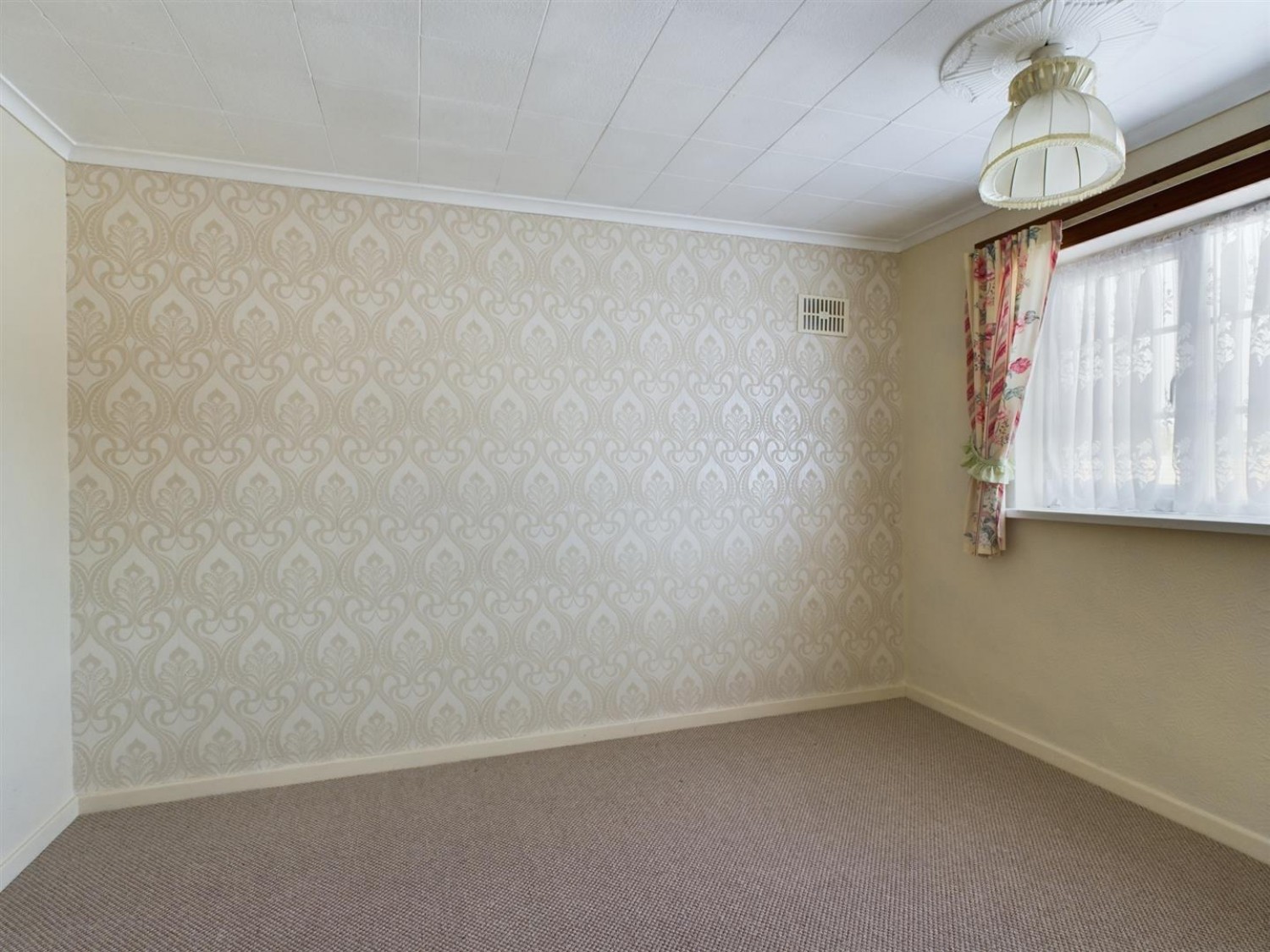 Priory Road, Featherstone