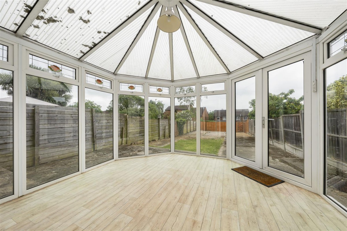 Sunnyview Close, Aldershot