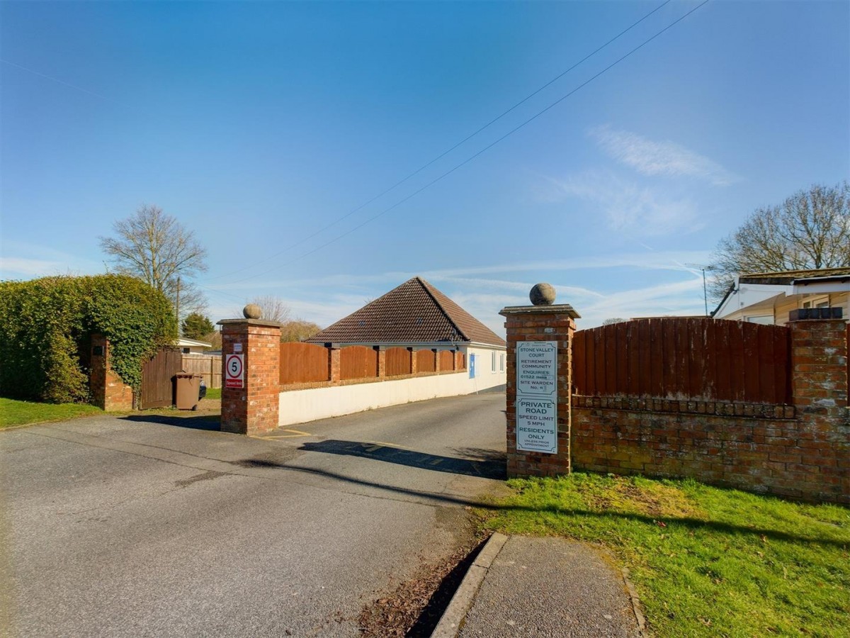 Stone Valley Court, Waddington, Lincoln