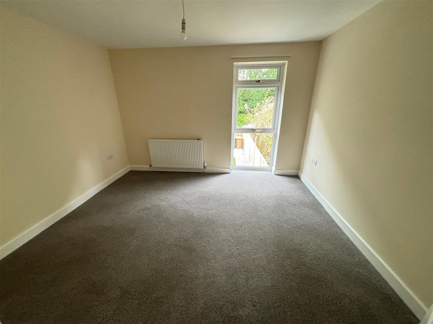 2 bedroom House for Letting Sycamore Drive, Ash Vale