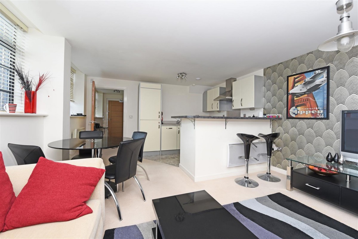 Cathedral Court, O'Gorman Avenue, Farnborough
