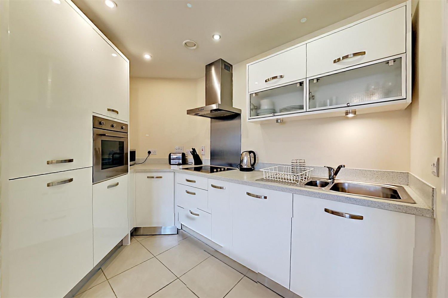 Vulcan House, Wallis Square, Farnborough