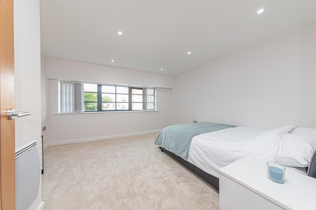 O'gorman Avenue, Farnborough